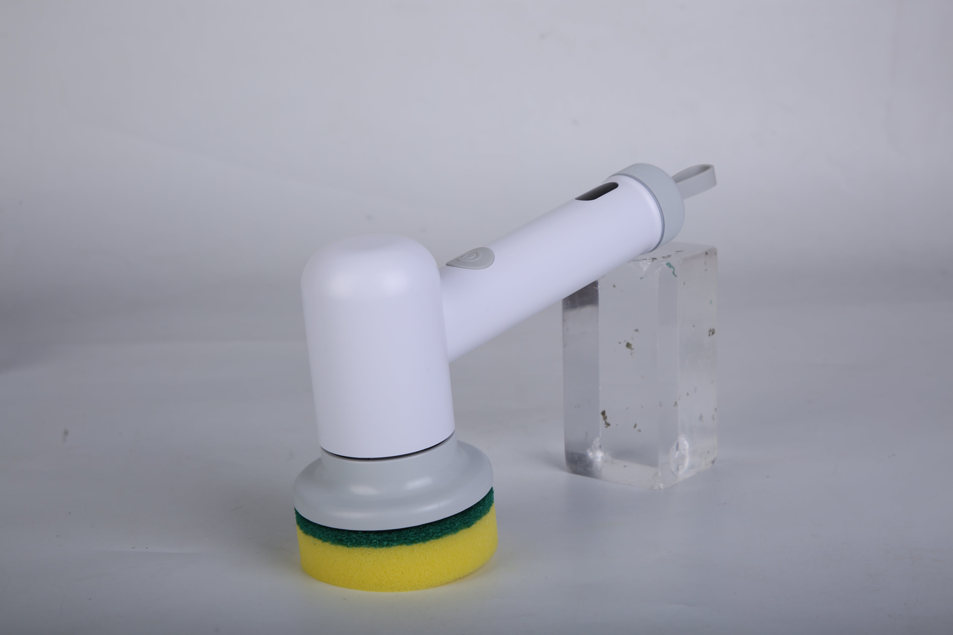 Cordless Electric Spin Scrubber – 4 Brush Heads